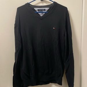 Tommy Hilfiger Men’s Black V Neck Sweater Size L
